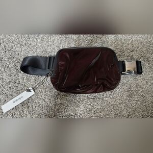 Compact Burgundy Belt Bag Multiple Compartments, Adjustable Waist Strap, NWT